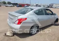 2014 Nissan VERSA фото