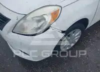 2014 Nissan VERSA photo