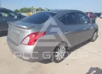 2014 Nissan VERSA фото