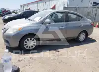 2014 Nissan VERSA photo