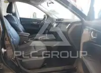 2014 Nissan ROGUE photo