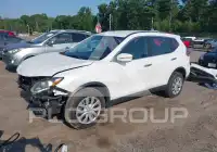 2014 Nissan ROGUE photo