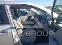 2014 Nissan QUEST photo