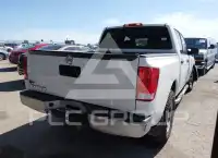 2014 Nissan TITAN photo
