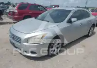 2014 Nissan MAXIMA photo