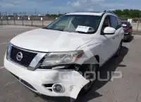 2014 Nissan PATHFINDER photo