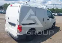 2014 Nissan NV 200 photo