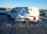 2014 Nissan NV 200 фото