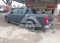 2014 Nissan FRONTIER фото