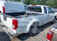 2014 Nissan FRONTIER фото