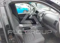 2014 Nissan FRONTIER фото