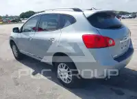 2014 Nissan ROGUE photo
