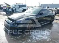 2014 Nissan GTR фото