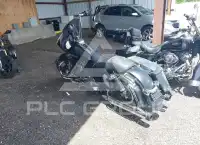 2014 Harley-Davidson FLHX photo