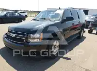 2014 Chevrolet Suburan photo