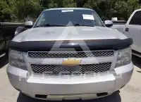 2014 Chevrolet Suburan фото