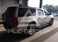 2014 Chevrolet Suburan photo
