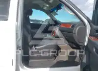 2014 Chevrolet Suburan фото
