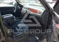 2014 Chevrolet Suburan фото