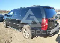 2014 Chevrolet Suburan photo