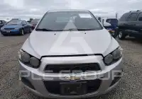 2014 Chevrolet Sonic фото