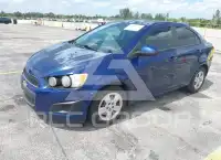 2014 Chevrolet Sonic фото