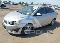 2014 Chevrolet Sonic photo