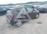 2014 Chevrolet Sonic фото