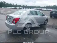 2014 Chevrolet Sonic фото