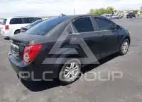 2014 Chevrolet Sonic фото