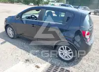 2014 Chevrolet Sonic фото