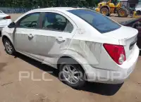 2014 Chevrolet Sonic photo