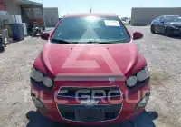2014 Chevrolet Sonic фото