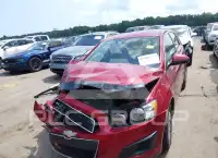 2014 Chevrolet Sonic фото