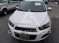 2014 Chevrolet Sonic photo