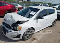2014 Chevrolet Sonic photo