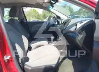 2014 Chevrolet Sonic фото