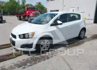 2014 Chevrolet Sonic фото