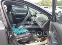 2014 Chevrolet Cruze photo