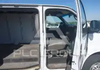 2014 Chevrolet Express photo