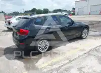 2014 BMW X1 photo