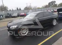 2014 BMW 750 фото