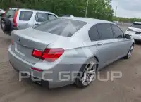 2014 BMW 750 photo
