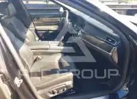 2014 BMW 750 фото