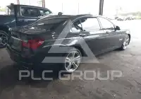 2014 BMW 750 фото