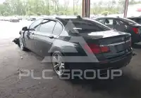 2014 BMW 750 фото