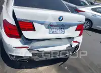2014 BMW 750 фото
