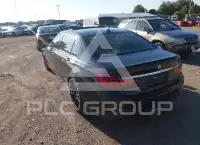 2014 BMW 750 фото