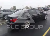 2014 BMW 750 фото