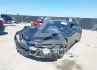 2014 BMW I8 фото